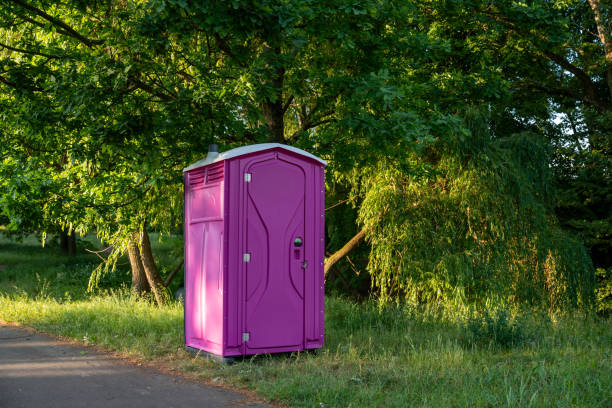 Best Emergency porta potty rental  in Douglas, MI